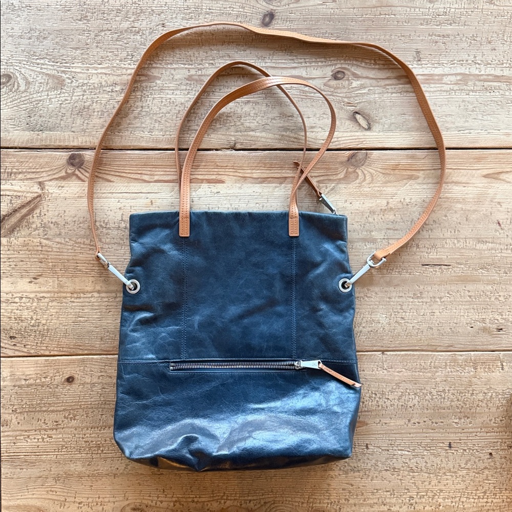 HOBO Blue Convertable Bag with Brown Leaf Patterned Interior - Picture 9 of 10